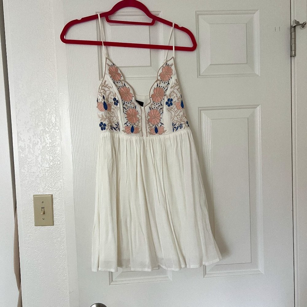 White Embroidered Floral Mini Dress